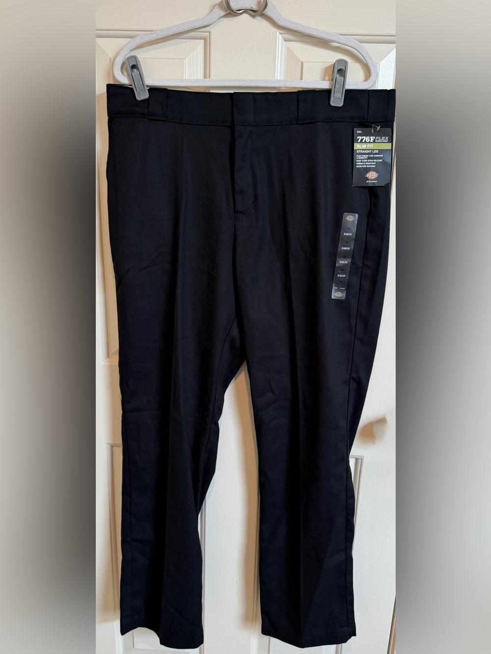 NWT Dickies 776F Slim Fit Work Pants. Size 16 Black.